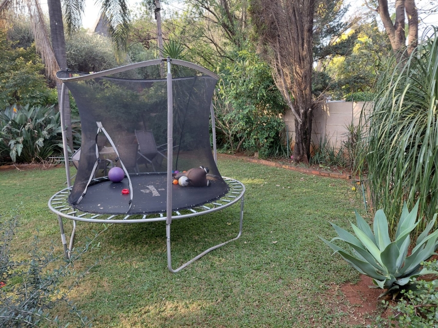 2 Bedroom Property for Sale in Doornpoort Gauteng