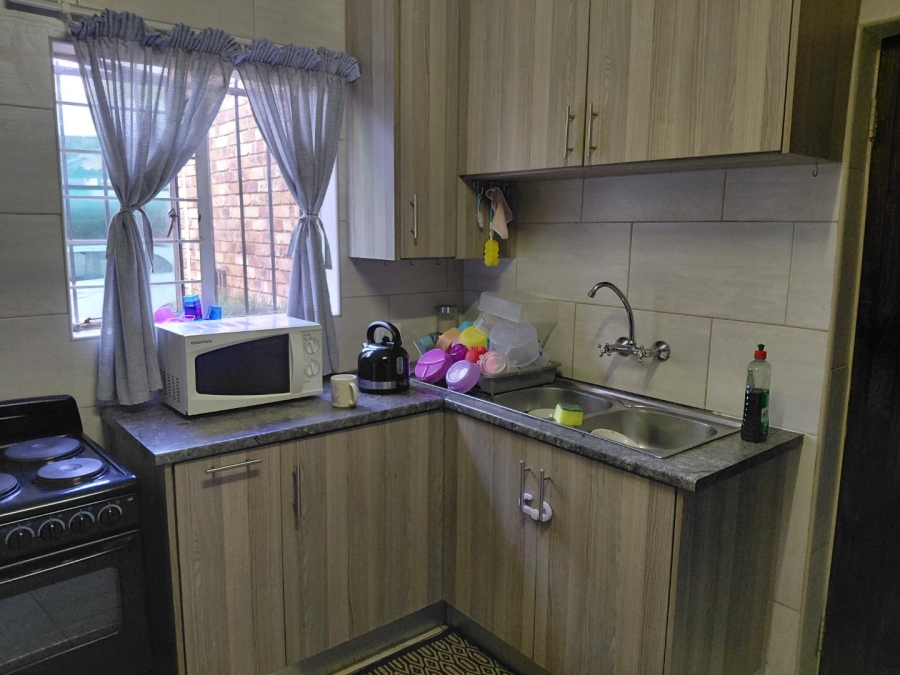 2 Bedroom Property for Sale in Doornpoort Gauteng