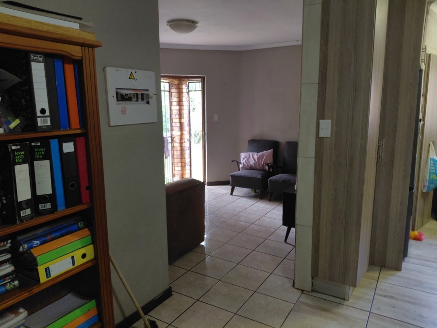 2 Bedroom Property for Sale in Doornpoort Gauteng