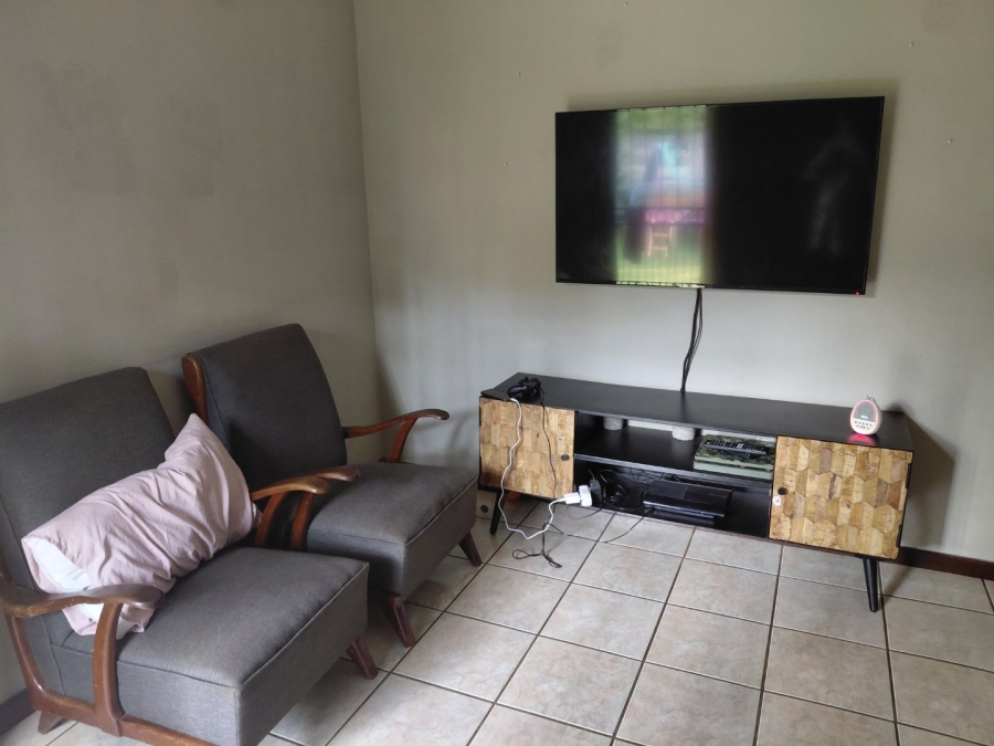 2 Bedroom Property for Sale in Doornpoort Gauteng