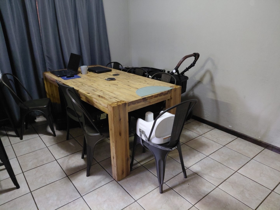 2 Bedroom Property for Sale in Doornpoort Gauteng