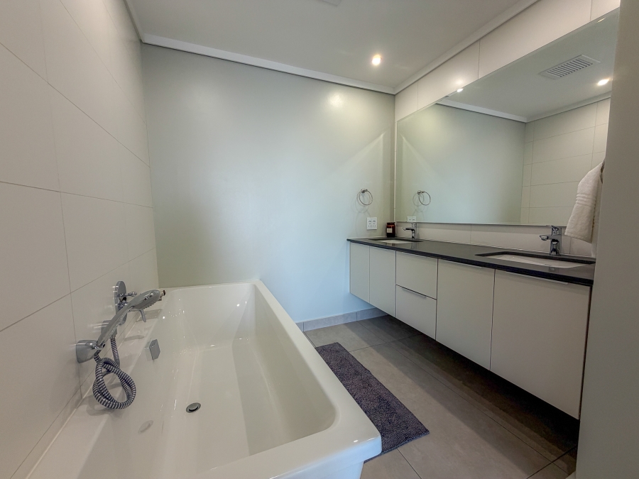 To Let 3 Bedroom Property for Rent in Ascend to Midstream Gauteng