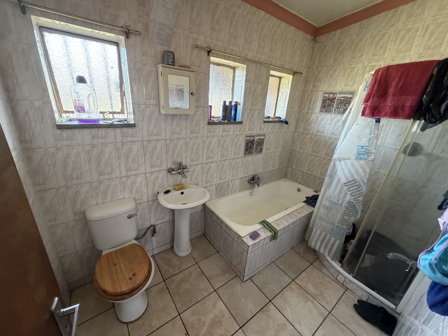 3 Bedroom Property for Sale in Dalview Gauteng