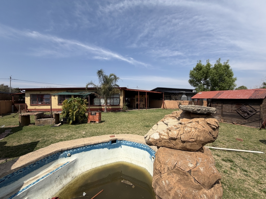 3 Bedroom Property for Sale in Dalview Gauteng