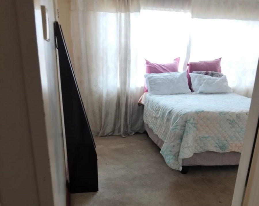 2 Bedroom Property for Sale in Westonaria Gauteng