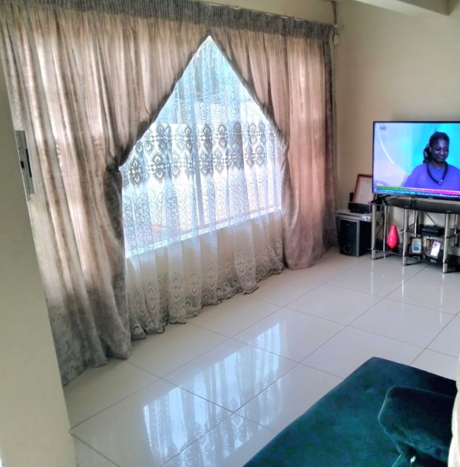 2 Bedroom Property for Sale in Westonaria Gauteng