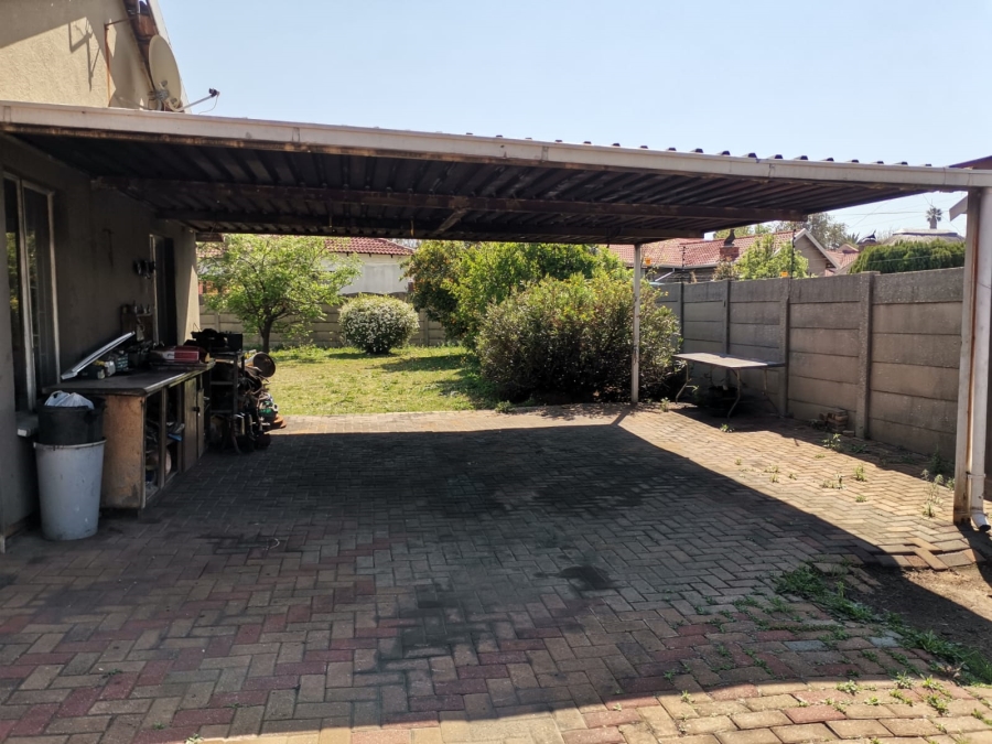 3 Bedroom Property for Sale in Dalpark Gauteng