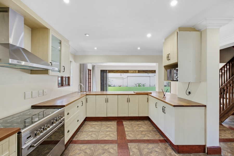 4 Bedroom Property for Sale in Douglasdale Gauteng