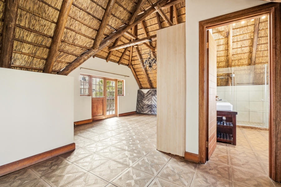4 Bedroom Property for Sale in Douglasdale Gauteng