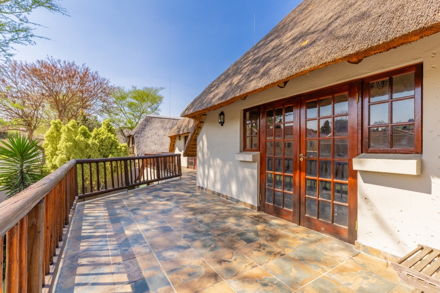 4 Bedroom Property for Sale in Douglasdale Gauteng