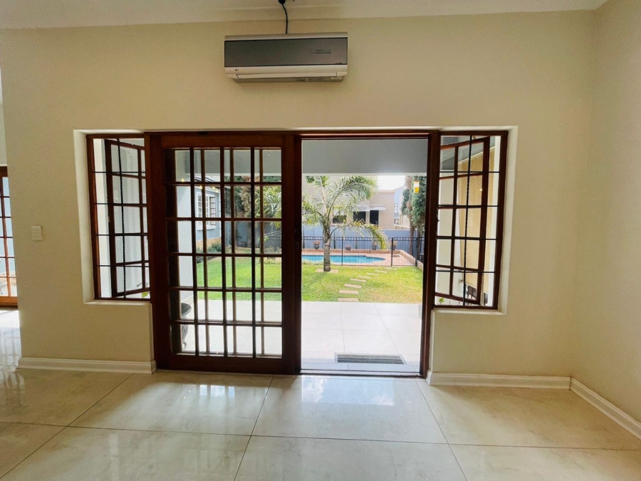 3 Bedroom Property for Sale in Greenstone Hill Gauteng
