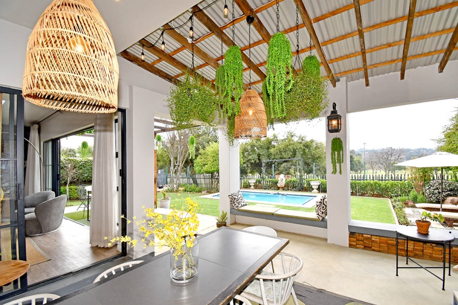 8 Bedroom Property for Sale in Thornhill Estate Gauteng