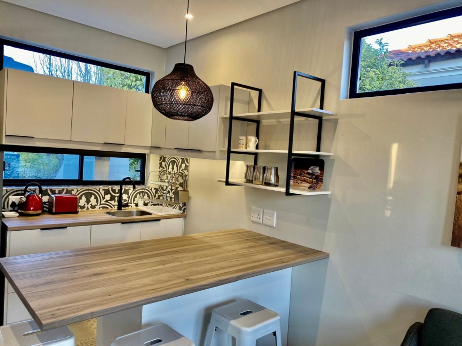 8 Bedroom Property for Sale in Thornhill Estate Gauteng