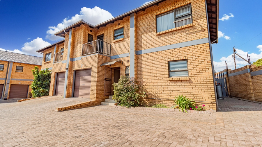 3 Bedroom Property for Sale in Elandshaven Gauteng