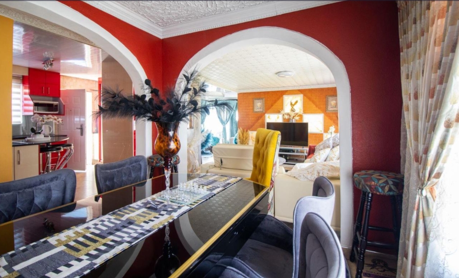 3 Bedroom Property for Sale in Alveda Park Gauteng