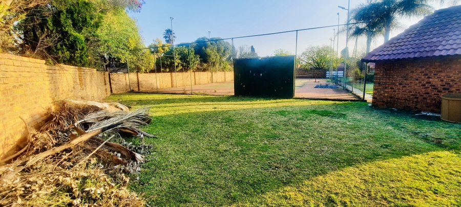 0 Bedroom Property for Sale in Sunward Park Gauteng