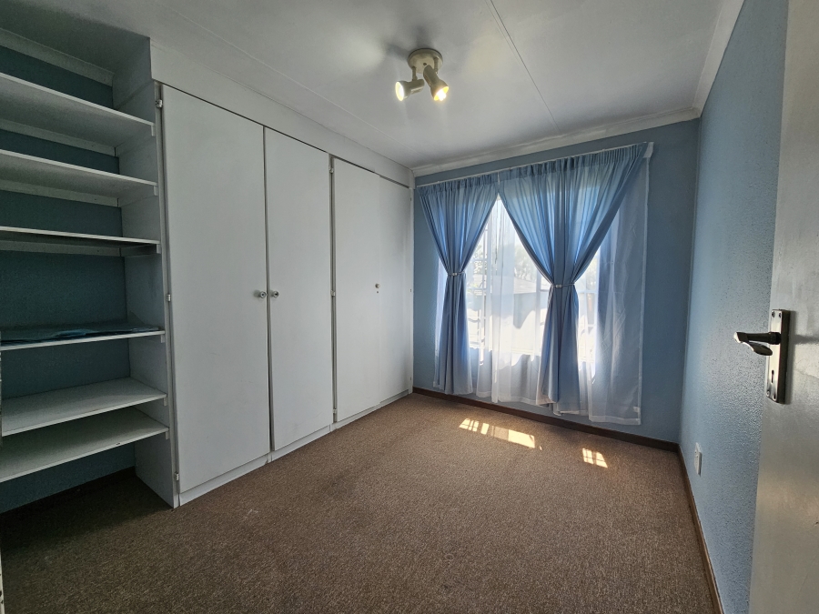 To Let 2 Bedroom Property for Rent in Boskruin Gauteng