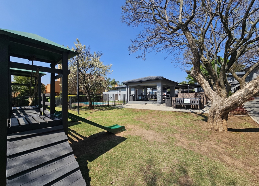 To Let 2 Bedroom Property for Rent in Boskruin Gauteng