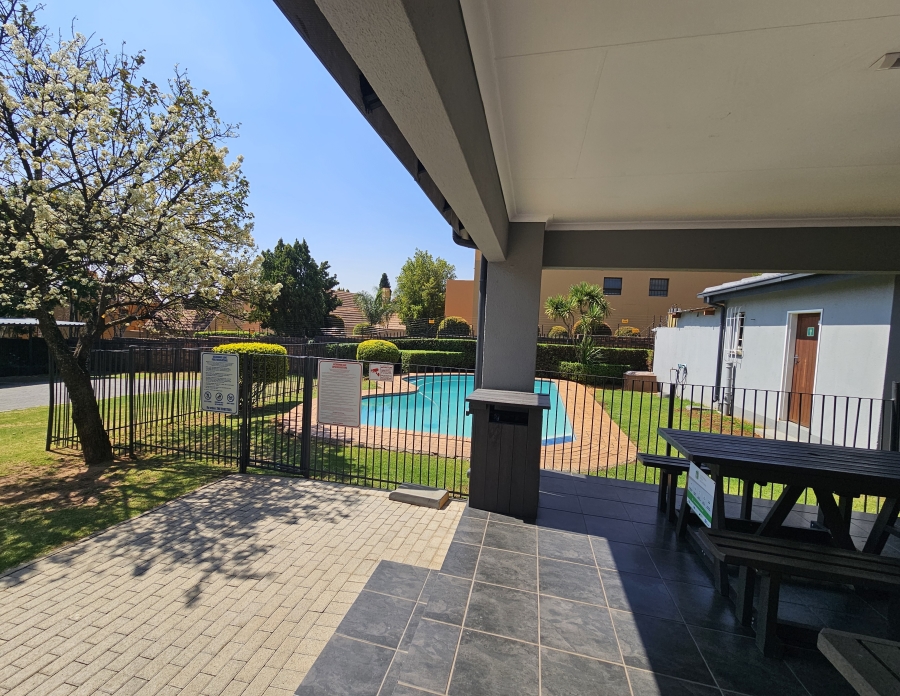 To Let 2 Bedroom Property for Rent in Boskruin Gauteng