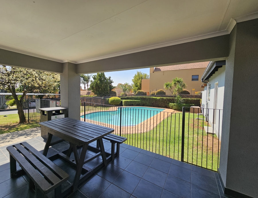 To Let 2 Bedroom Property for Rent in Boskruin Gauteng