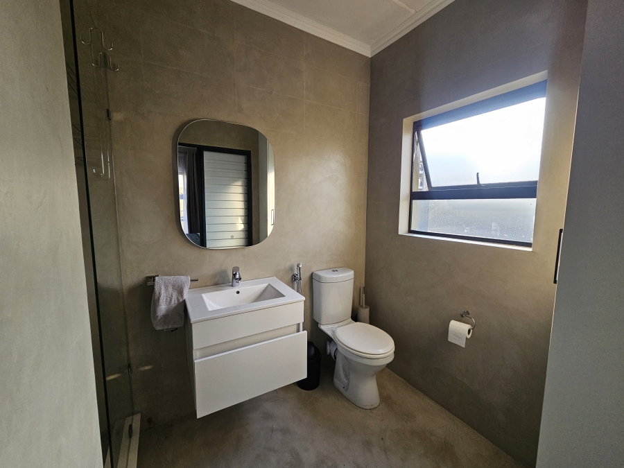 To Let 2 Bedroom Property for Rent in Waterfall Gauteng