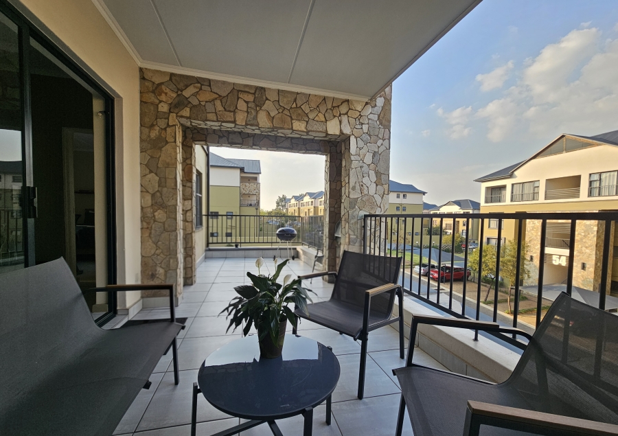 To Let 2 Bedroom Property for Rent in Waterfall Gauteng