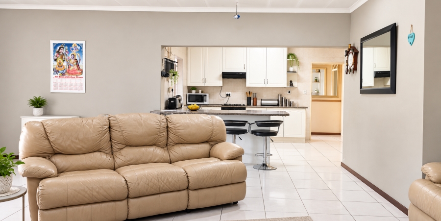 5 Bedroom Property for Sale in Elspark Gauteng