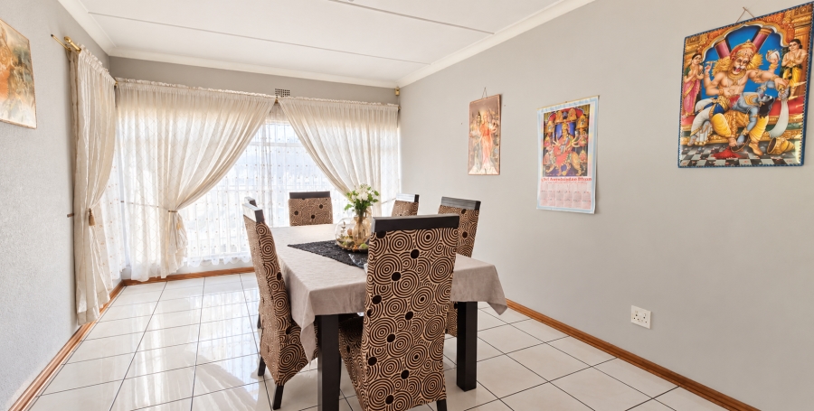 5 Bedroom Property for Sale in Elspark Gauteng