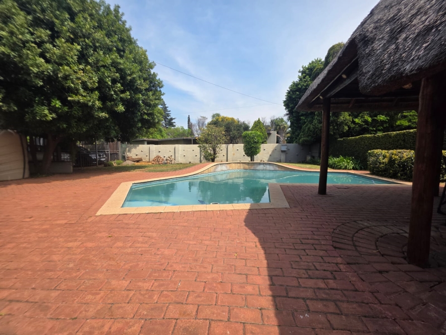 4 Bedroom Property for Sale in Vanderbijlpark SW 5 Gauteng