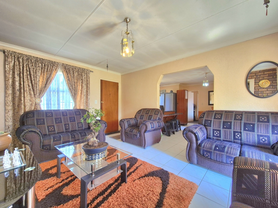 2 Bedroom Property for Sale in Dalpark Gauteng