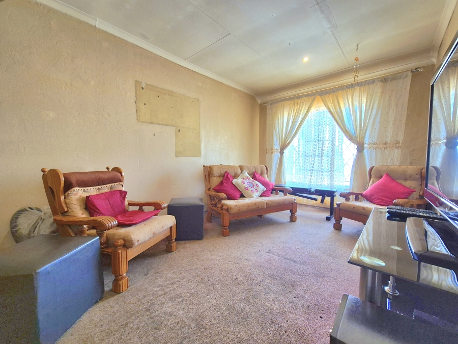 2 Bedroom Property for Sale in Dalpark Gauteng