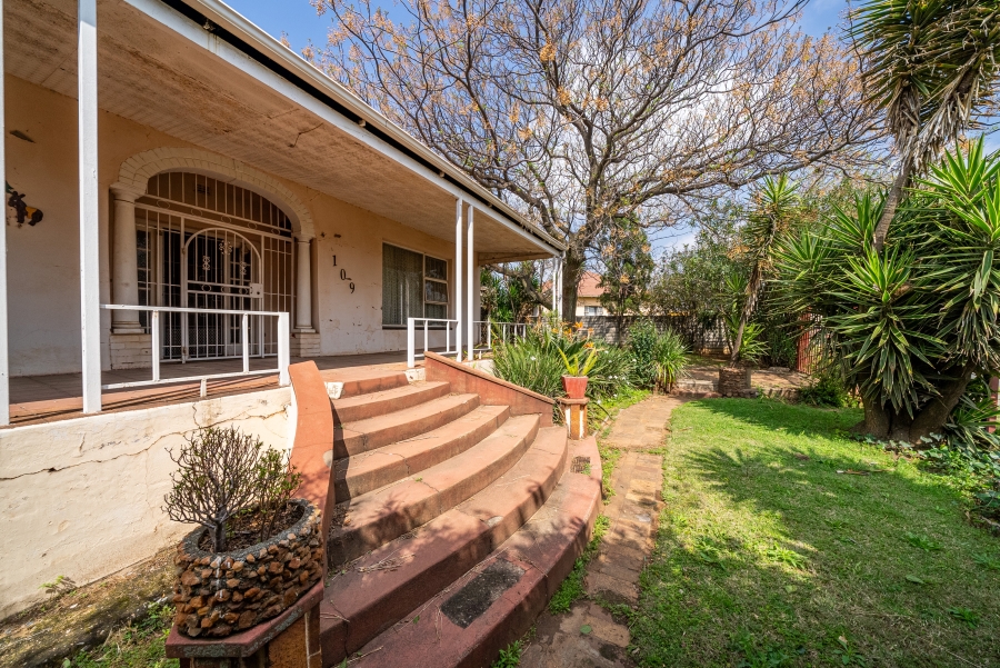 3 Bedroom Property for Sale in Brakpan Central Gauteng