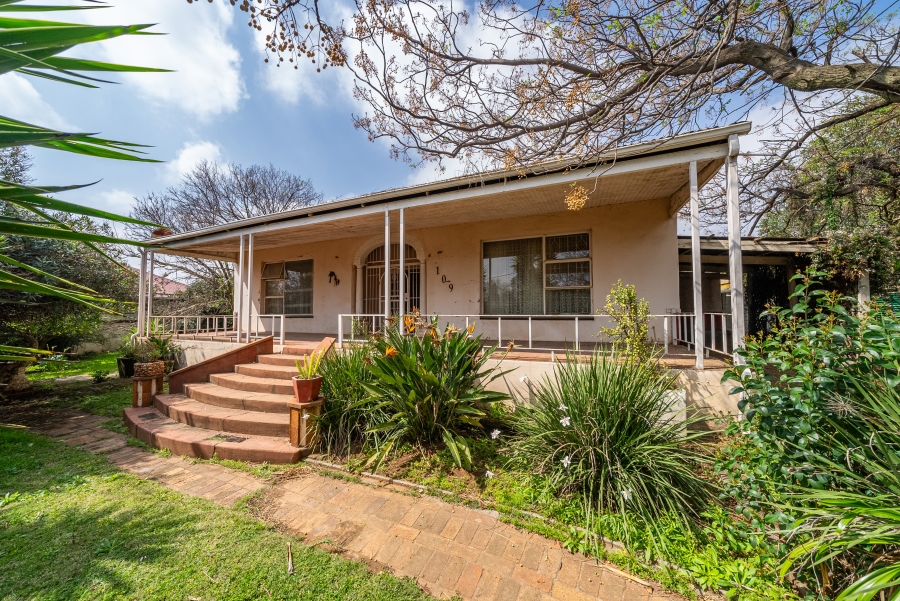 3 Bedroom Property for Sale in Brakpan Central Gauteng
