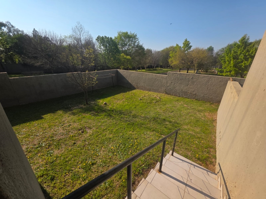 To Let 3 Bedroom Property for Rent in Kaalplaats Gauteng