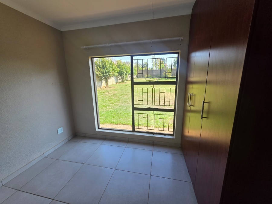 To Let 3 Bedroom Property for Rent in Kaalplaats Gauteng