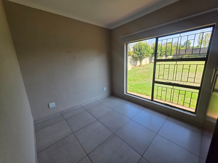 To Let 3 Bedroom Property for Rent in Kaalplaats Gauteng