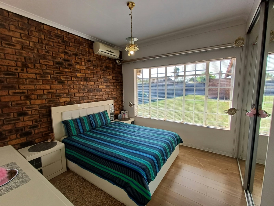 4 Bedroom Property for Sale in Dersley Gauteng