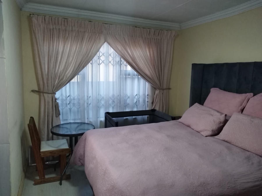 3 Bedroom Property for Sale in Birch Acres Gauteng
