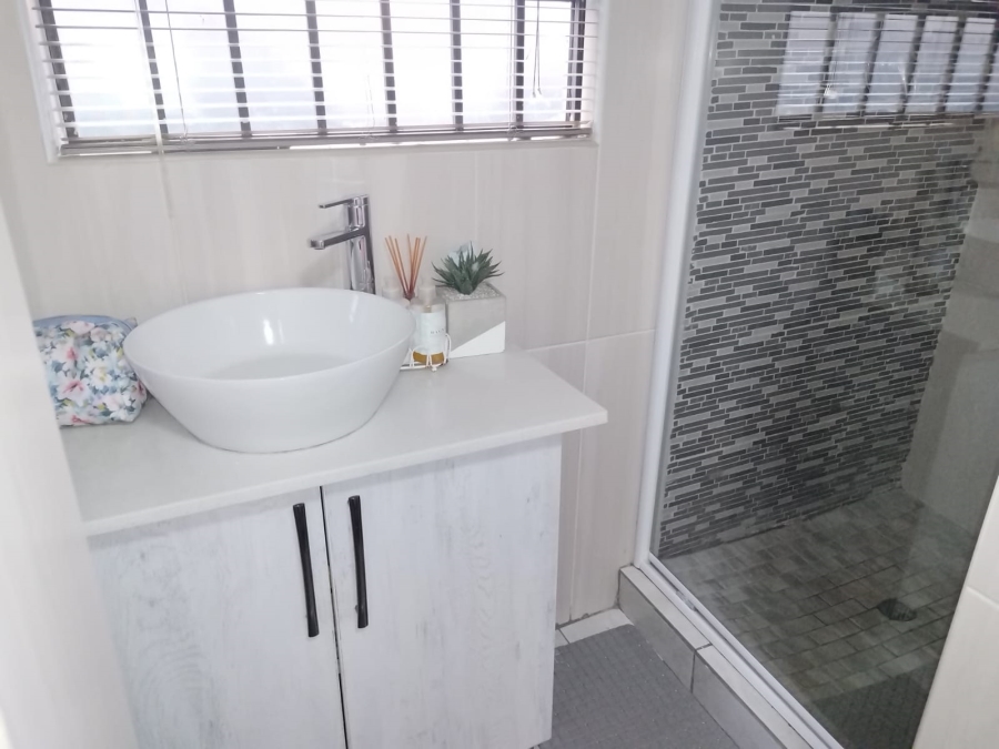 3 Bedroom Property for Sale in Birch Acres Gauteng
