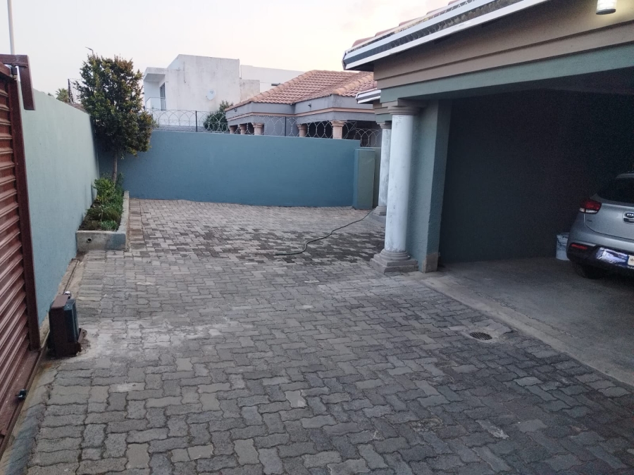 3 Bedroom Property for Sale in Birch Acres Gauteng