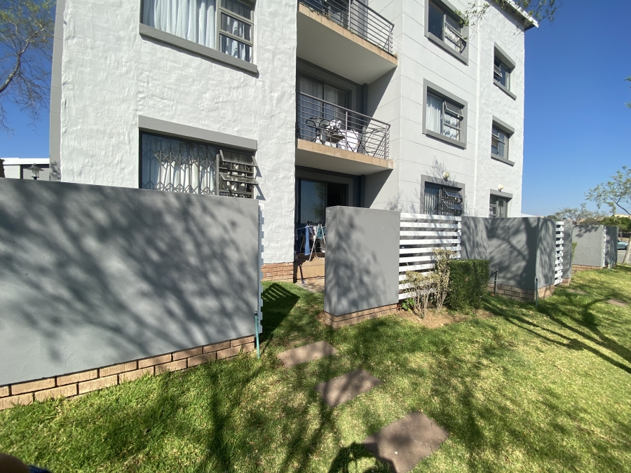 To Let 2 Bedroom Property for Rent in Dainfern Gauteng