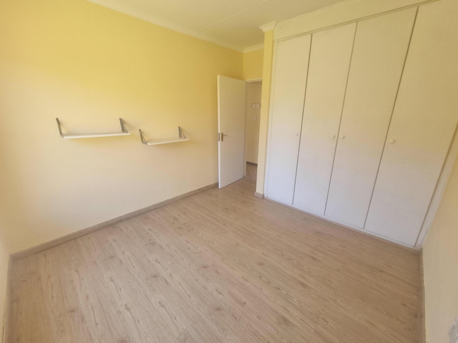 2 Bedroom Property for Sale in Honeydew Gauteng
