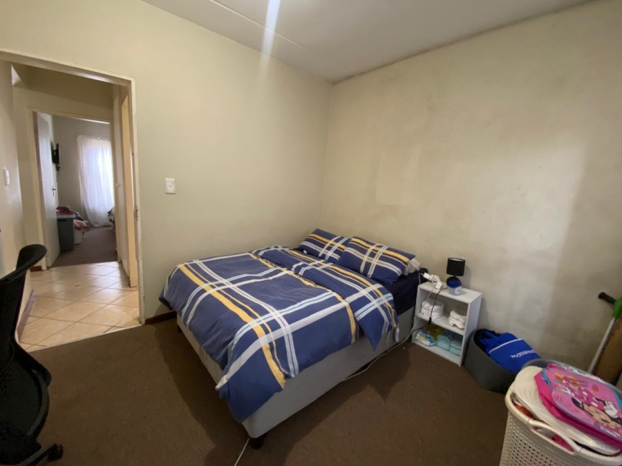 2 Bedroom Property for Sale in Honeypark Gauteng