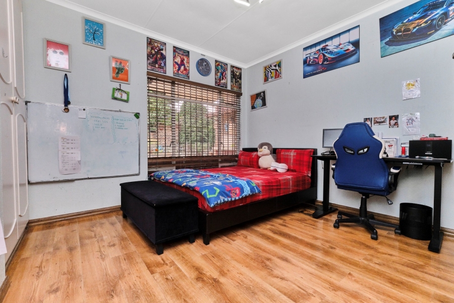 3 Bedroom Property for Sale in Morningside Manor Gauteng