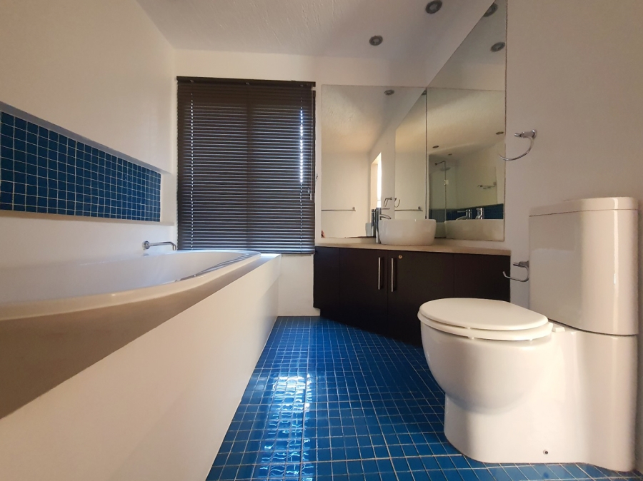 To Let 2 Bedroom Property for Rent in Benmore Gardens Gauteng