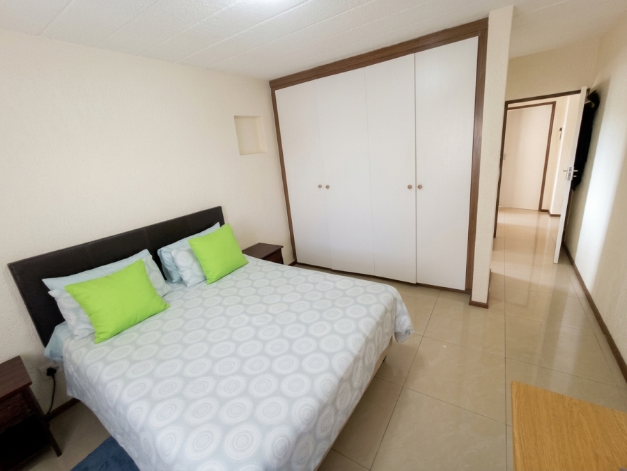 2 Bedroom Property for Sale in Rembrandt Park Gauteng