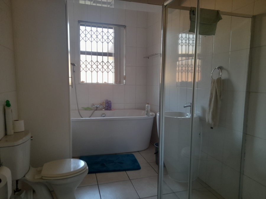 3 Bedroom Property for Sale in Florentia Gauteng