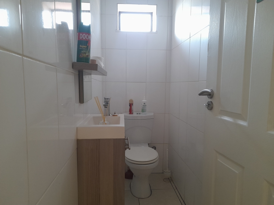 3 Bedroom Property for Sale in Florentia Gauteng