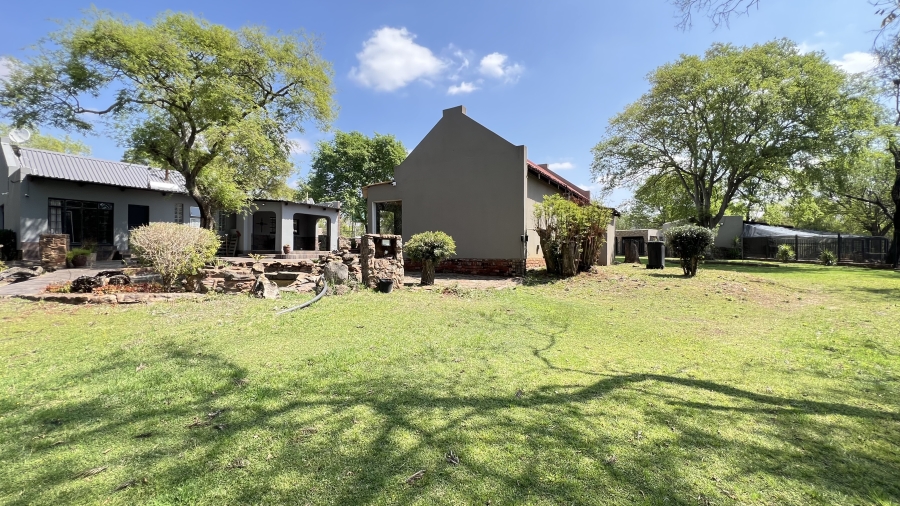 3 Bedroom Property for Sale in Hekpoort Gauteng
