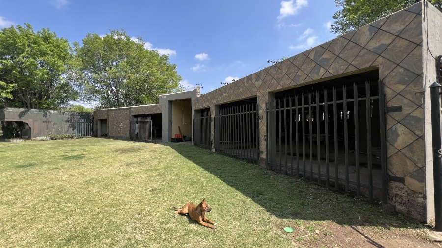 3 Bedroom Property for Sale in Hekpoort Gauteng